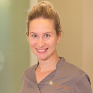 Zahnärzte_Zeisig_Mitarbeiterin2